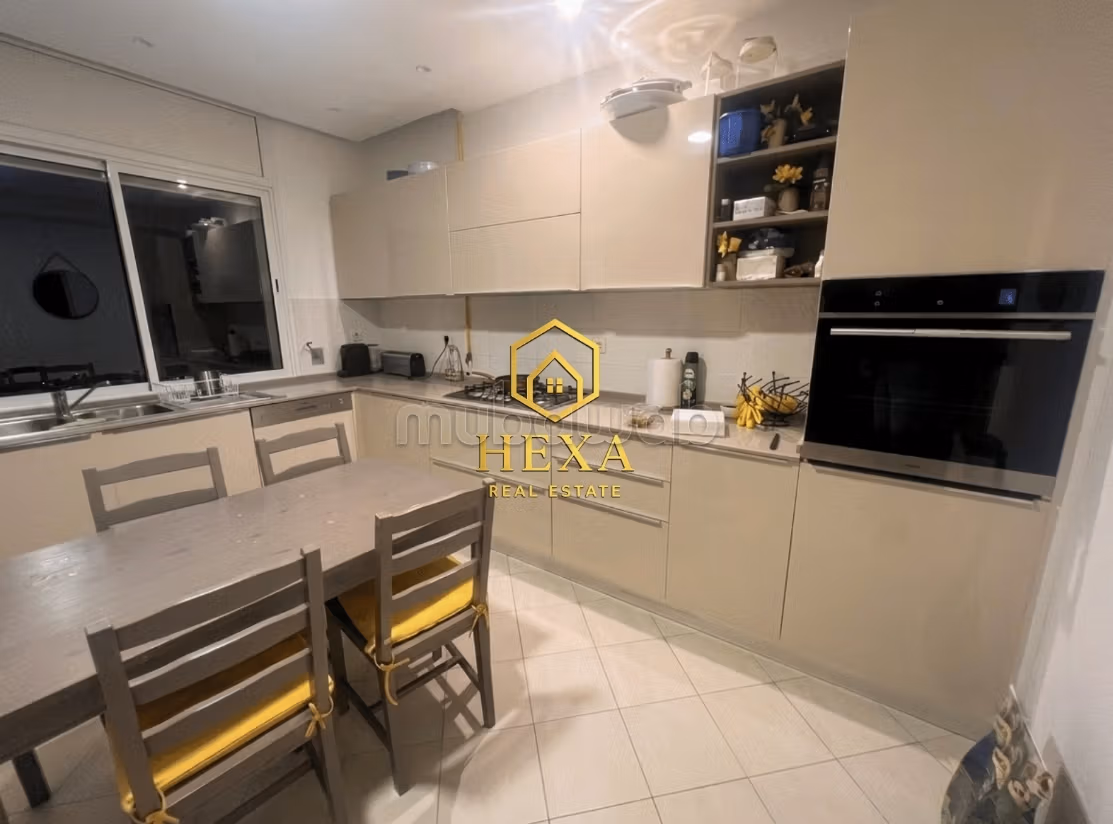 A louer un Triplex S4 à La Marsa