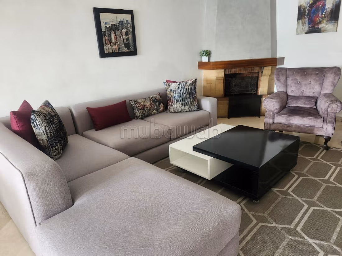 Gemeubileerd 3-kamer appartement te huur – Palmen