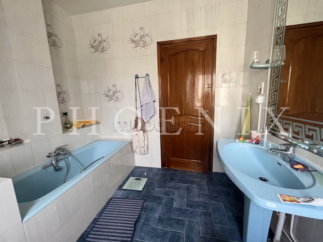 Villa S4 con piscina a La Marsa