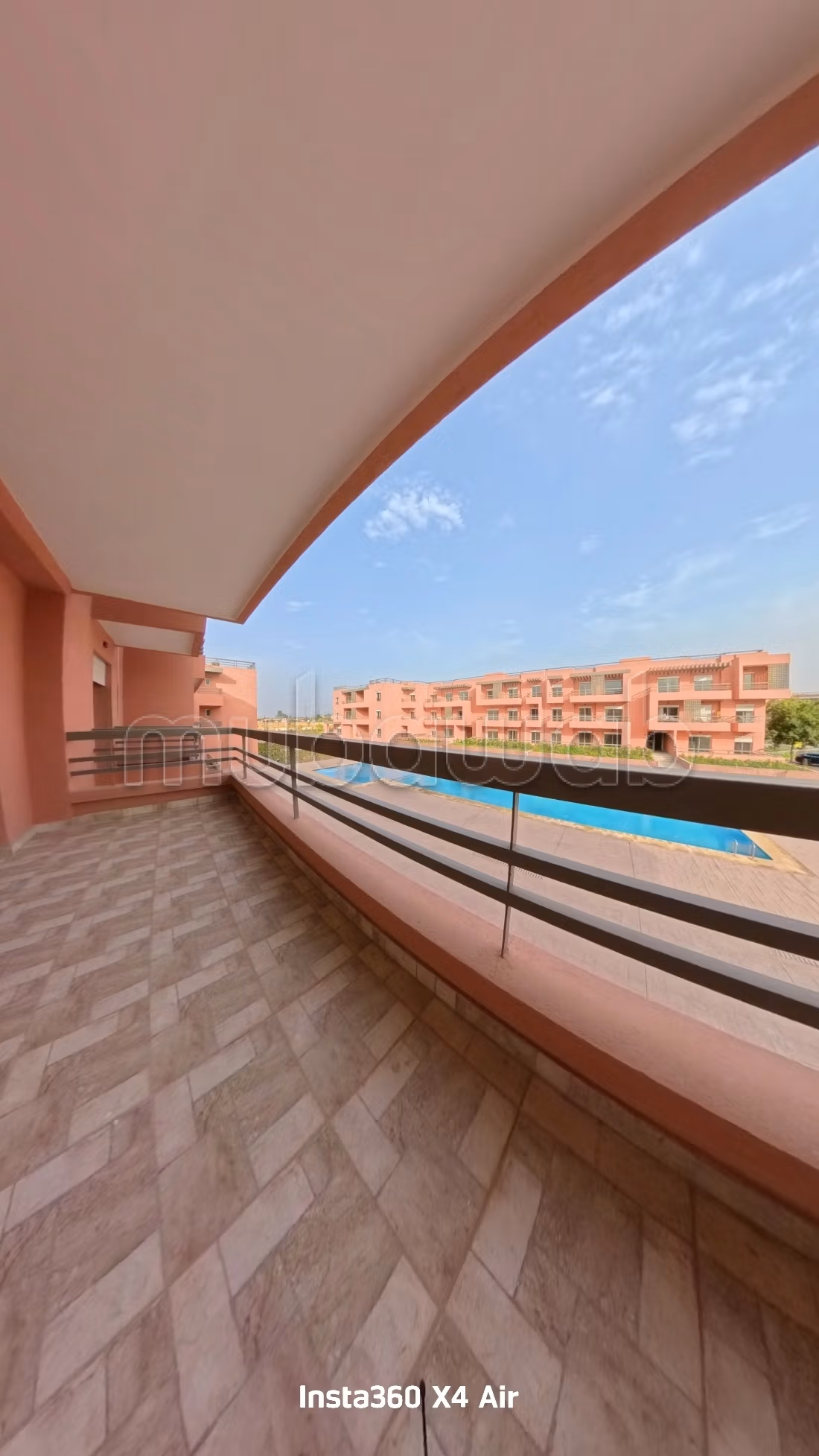 Appartement neuf 90m2 avec piscine