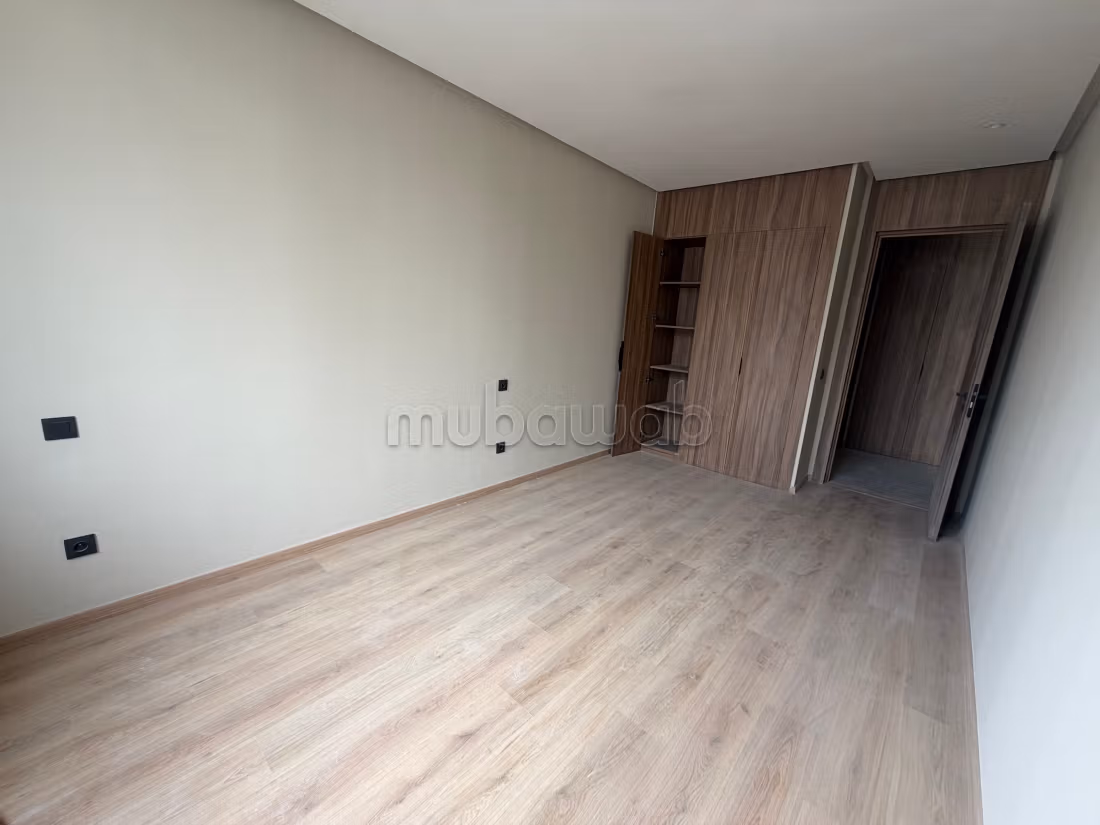 Très bel appartement en location à Ferme Bretonne Hay Arraha. 
2 pièces. Porte blindée et système de double vitrage — 4