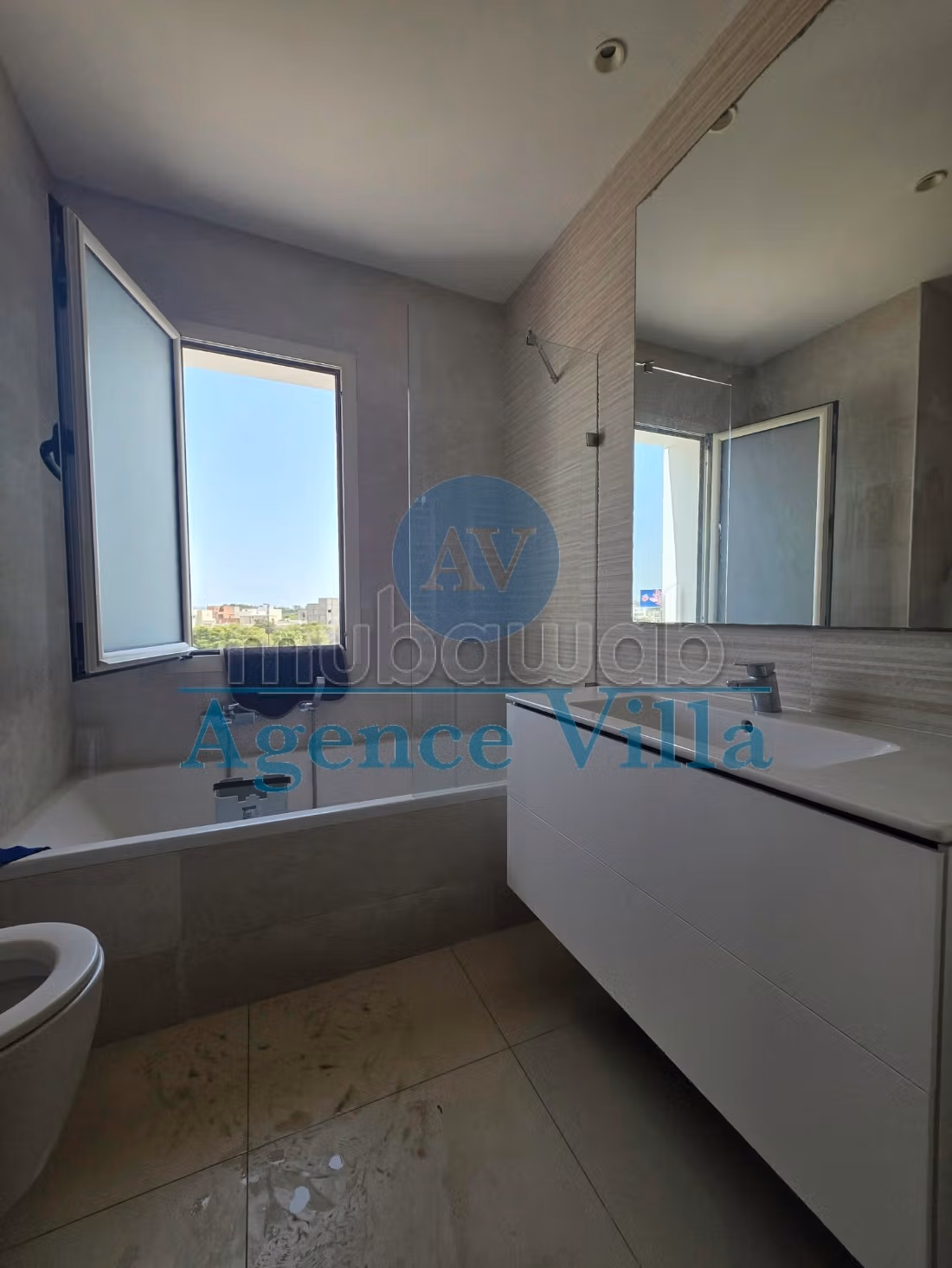 For rent - Furnished S2 apartment at Lake 2