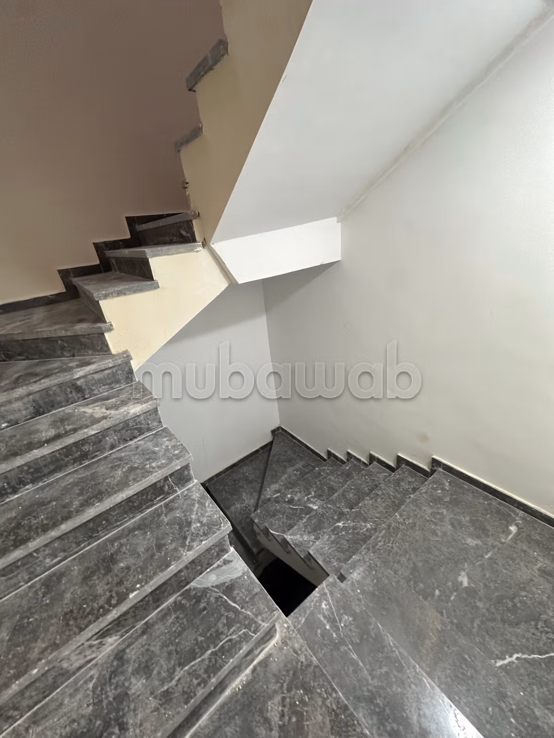 Appartement 50 m² f Branes 1 — 5