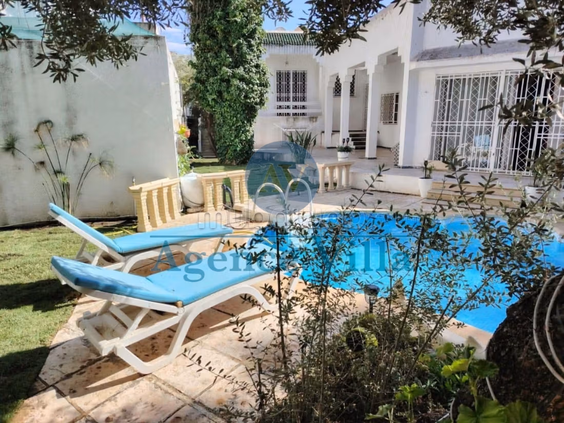 For rent villa S5 on one level with pool