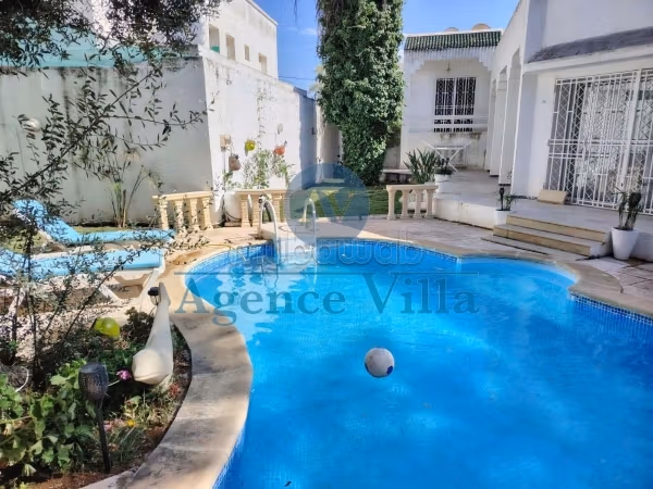 In affitto villa S5 su un livello con piscina