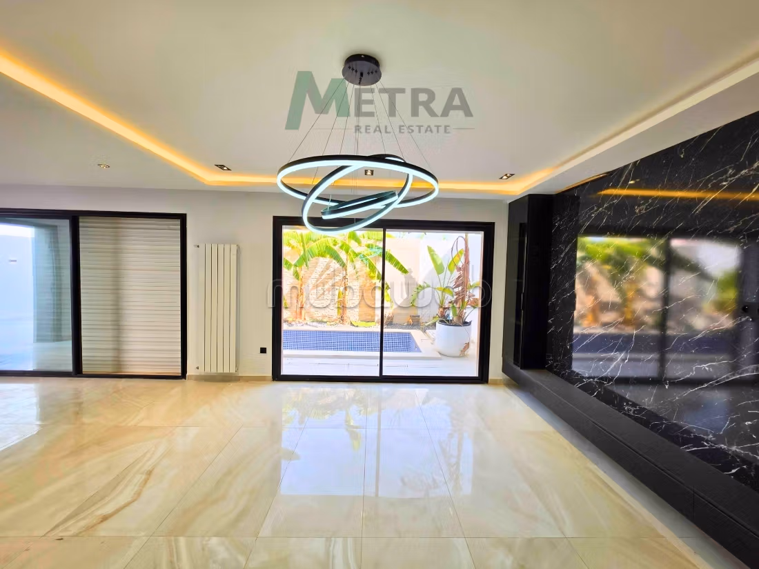In vendita – Villa a schiera S3 a La Soukra