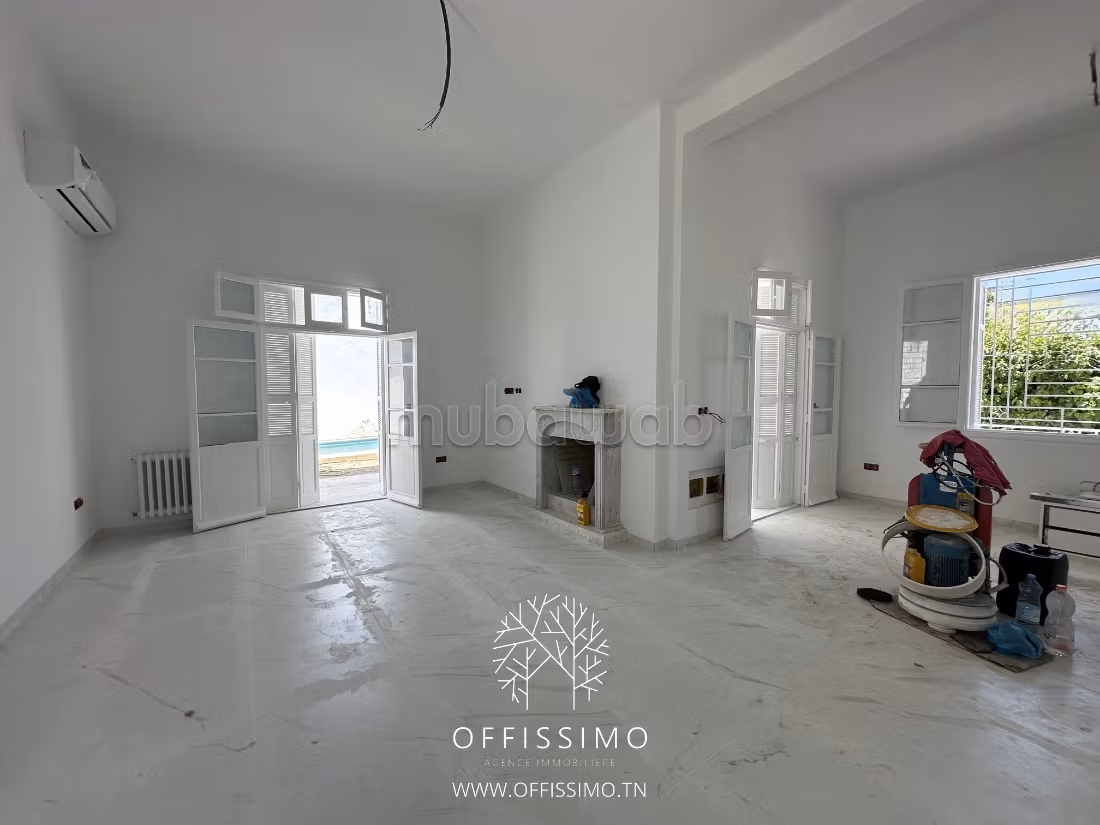 Location Villa neuve piscine et jardin carthage