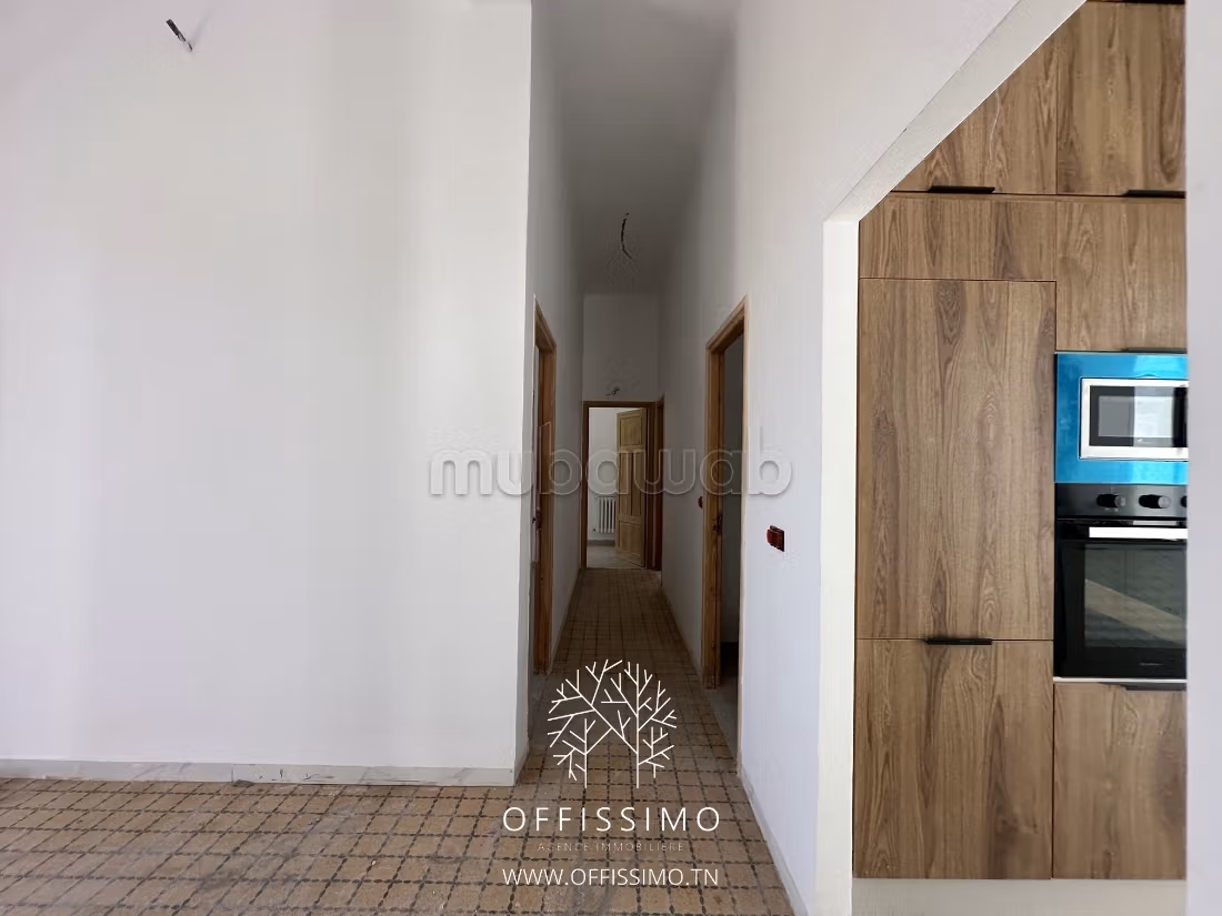 Location Villa neuve piscine et jardin carthage