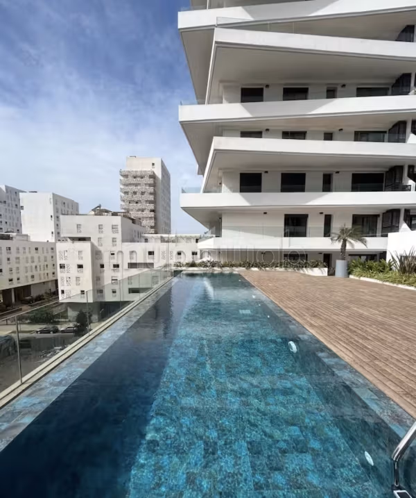 Appartamento in affitto a Casa Finance City CFC con piscina