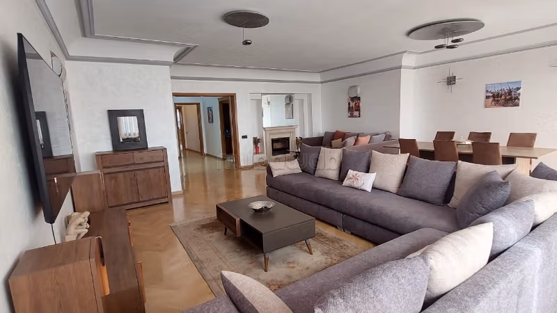 Gemeubileerd appartement te huur gouden driehoek