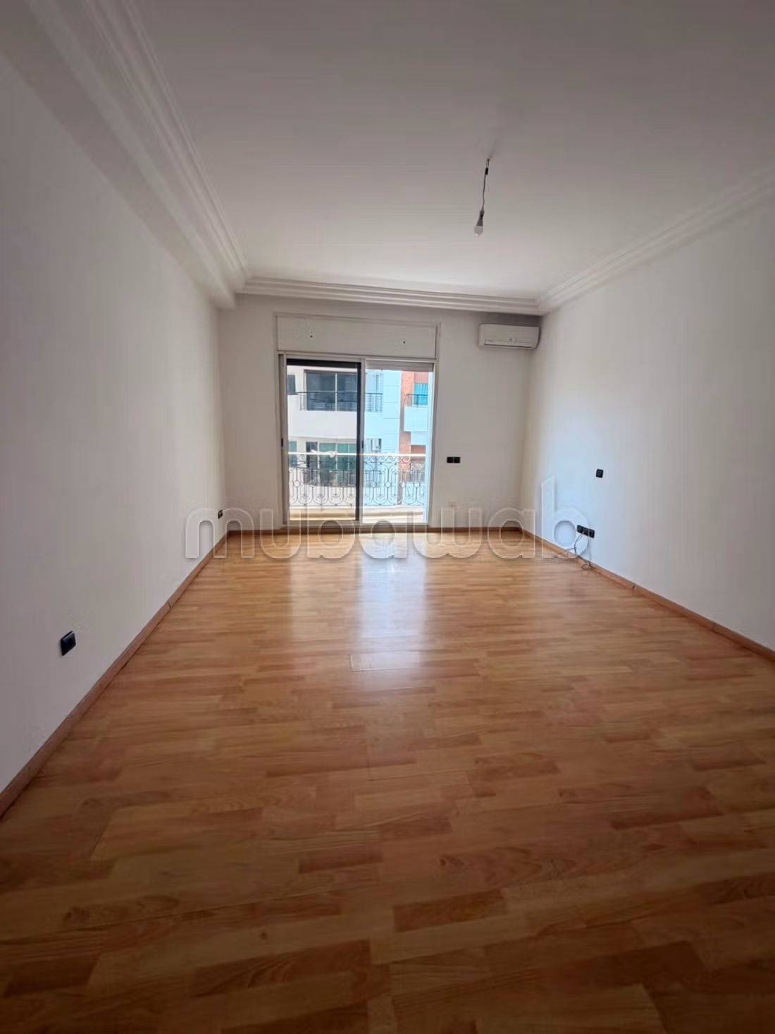 Appartement 330 m² f Triangle d'Or — 12