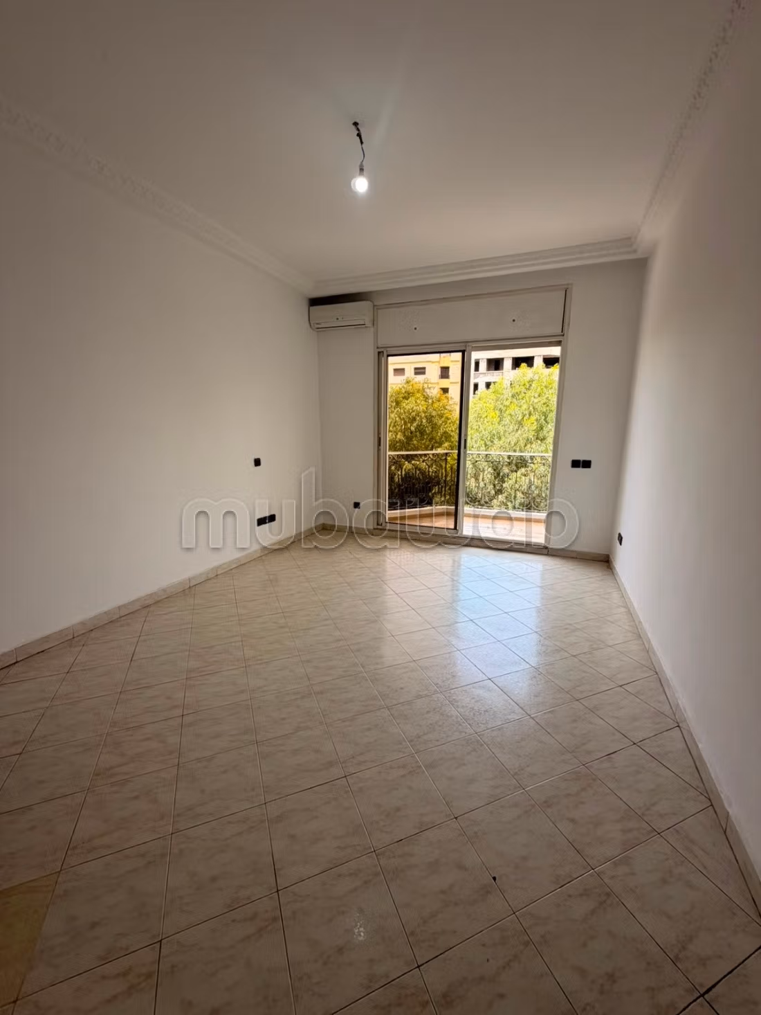 Appartement 330 m² f Triangle d'Or — 14