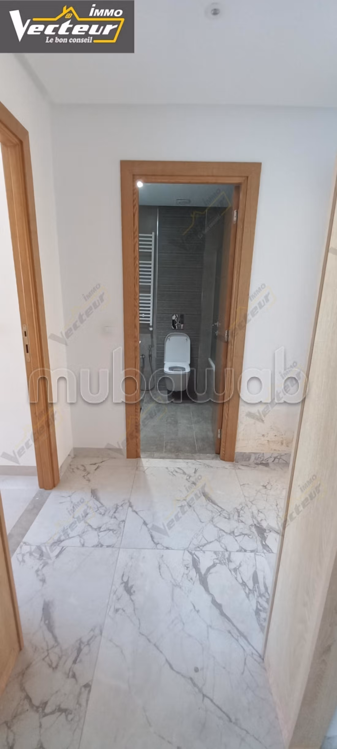 For rent luxurious S2 apartment in Aouina / El Wahat