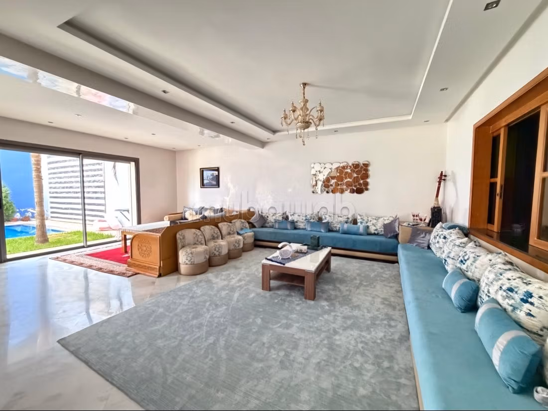 Magnifica villa in vendita a Zhour Targa Marrakech. Superficie 430 m² con piscina e giardino