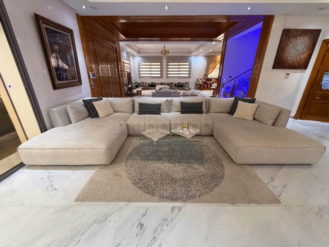 Magnifica villa in vendita a Zhour Targa Marrakech. Superficie 430 m² con piscina e giardino