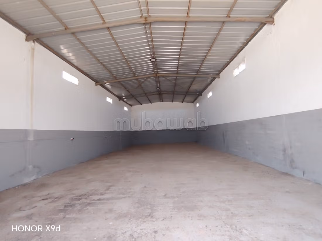 Hangar su bd mediouna 12000 dh