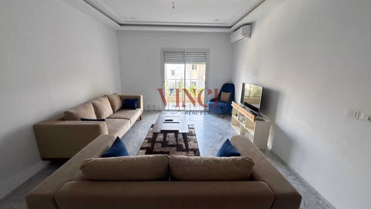 A vendre un appartement en S2 à la soukra