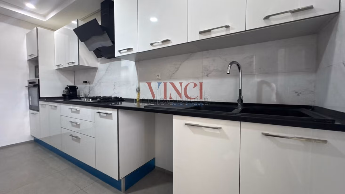 A vendre un appartement en S2 à la soukra