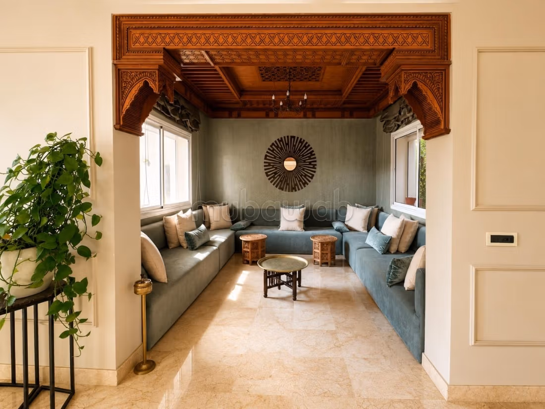 Vente villa de luxe à Dar Bouazza. 1 Pièce. Bien meublé