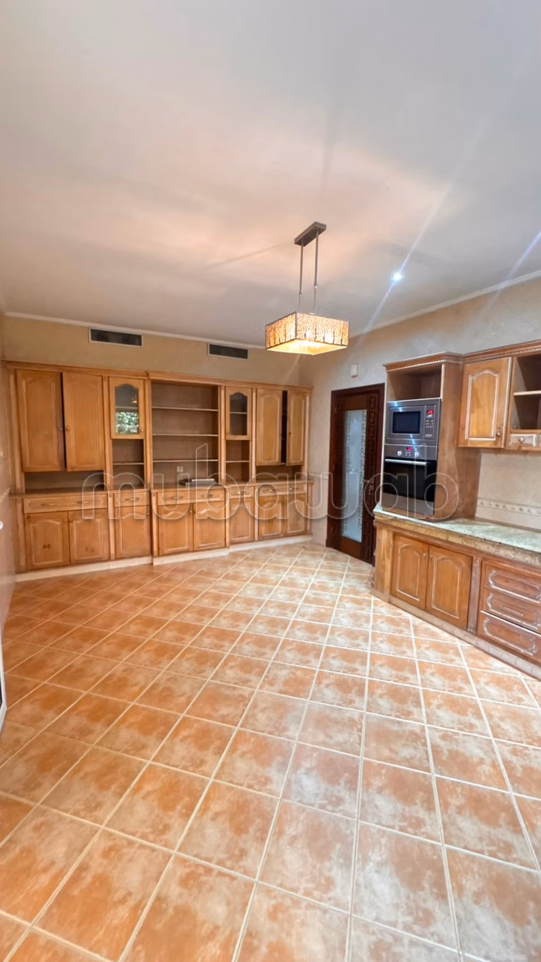 Appartement 400 m² à Jbel Kbir — 18