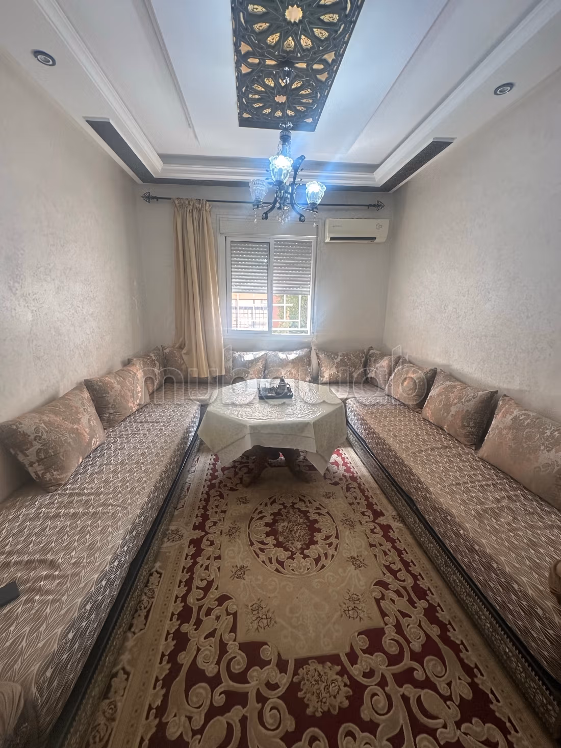 Appartement meublé à louer quotidiennement et hebdomadairement pour les vacances dans le quartier Mbarouka - Portes de Geleyz — 2