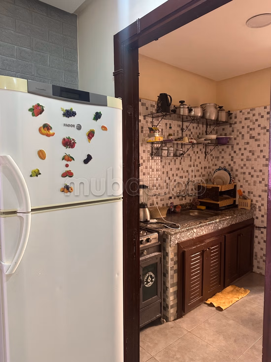 Appartement meublé à louer quotidiennement et hebdomadairement pour les vacances dans le quartier Mbarouka - Portes de Geleyz — 6