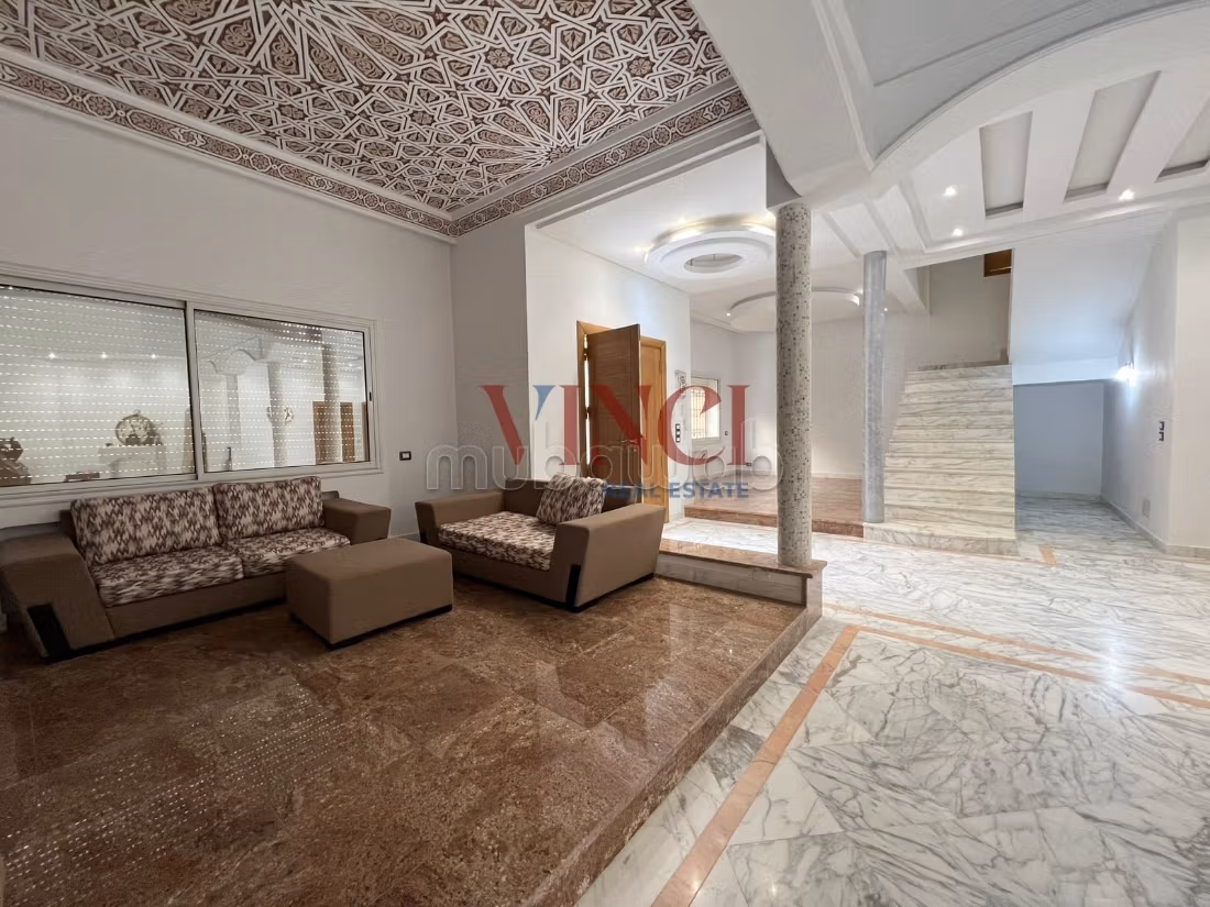In Vendita una Villa S7 a Tripla Altezza Città Riadh Le Bardo