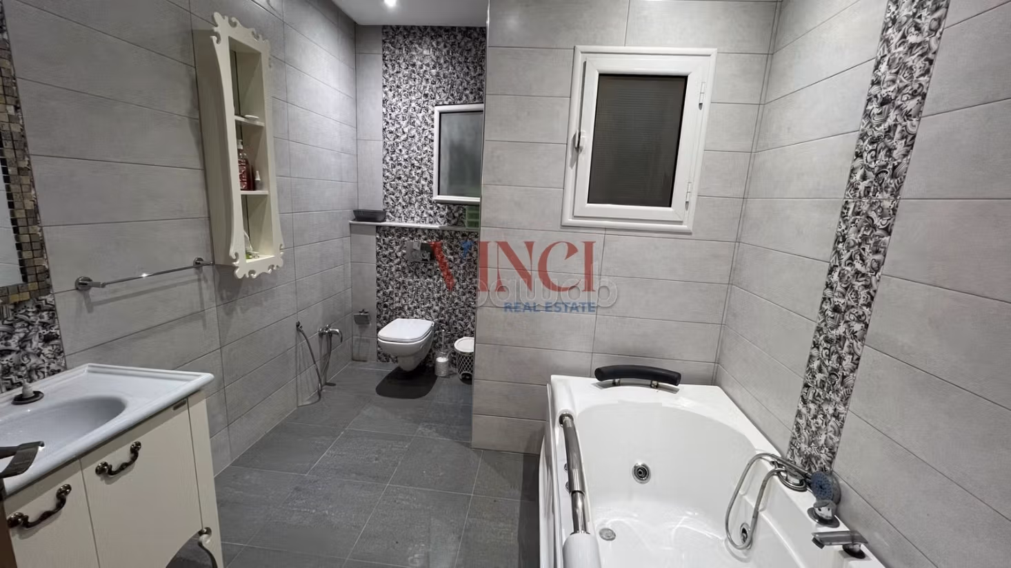 In Vendita una Villa S7 a Tripla Altezza Città Riadh Le Bardo