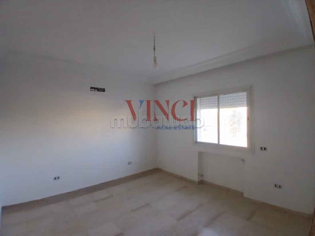 A Vendre une Villa S9 à Ksar Said Le Bardo