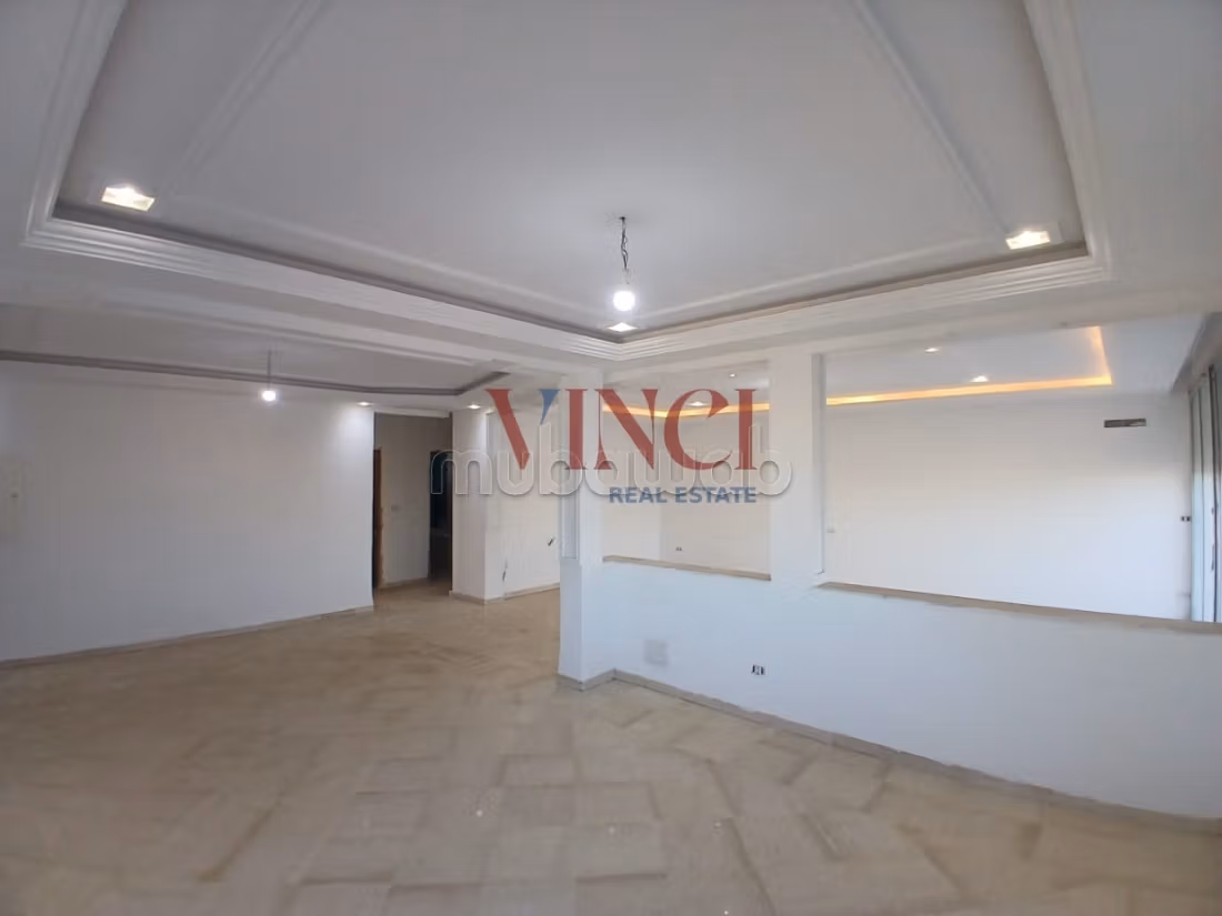 A Vendre une Villa S9 à Ksar Said Le Bardo