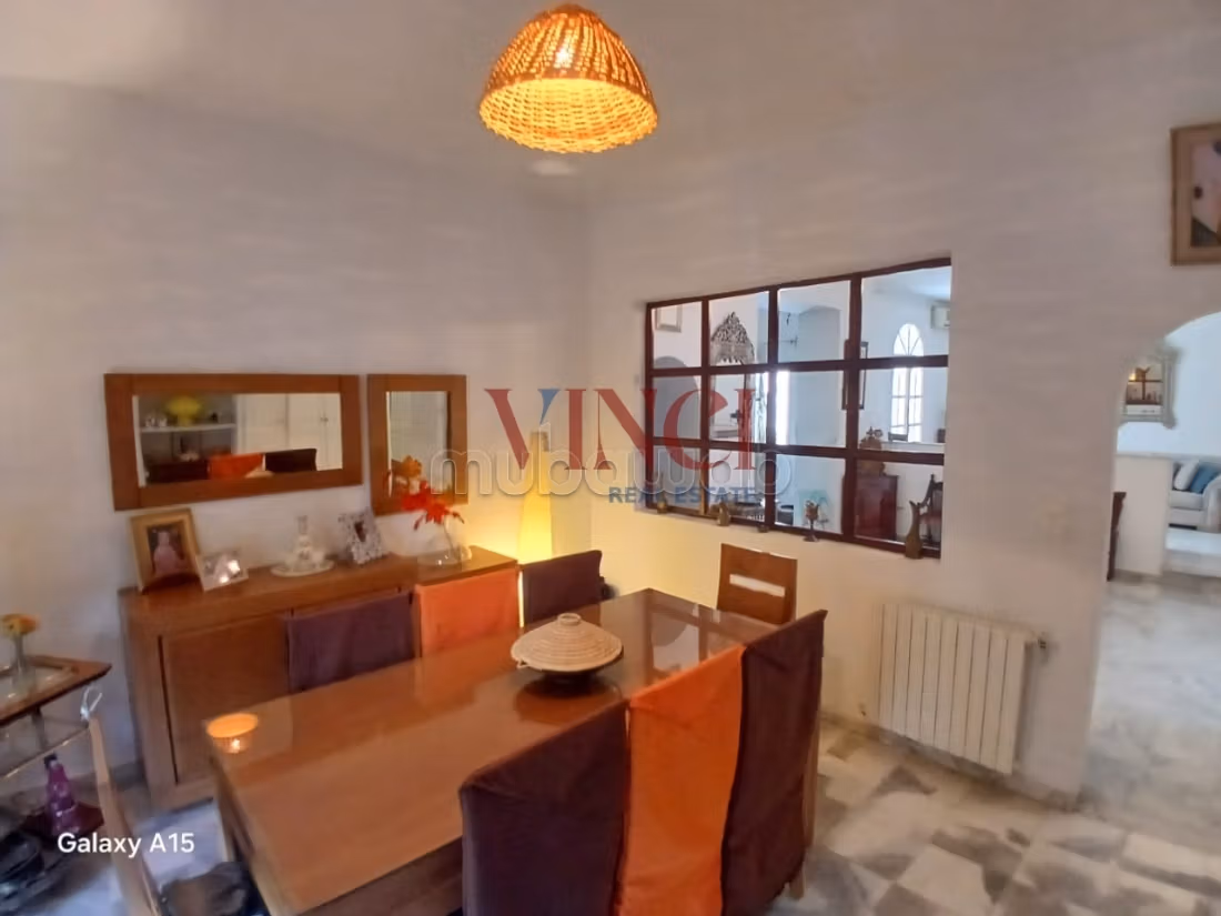 In Vendita una Villa in S6 a Città Taoufik il 09 Aprile Tunisi
