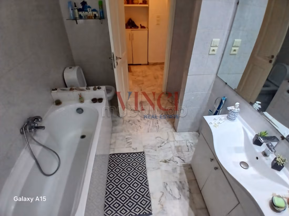 In Vendita una Villa in S6 a Città Taoufik il 09 Aprile Tunisi