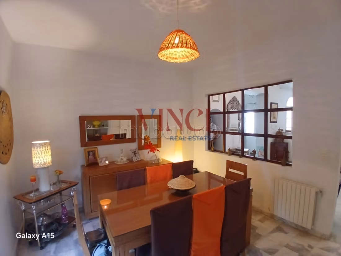 In Vendita una Villa in S6 a Città Taoufik il 09 Aprile Tunisi