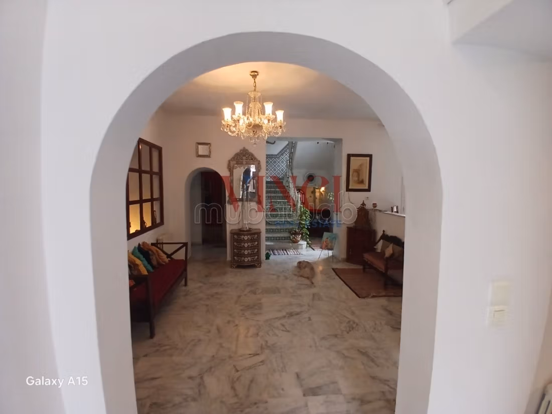 In Vendita una Villa in S6 a Città Taoufik il 09 Aprile Tunisi