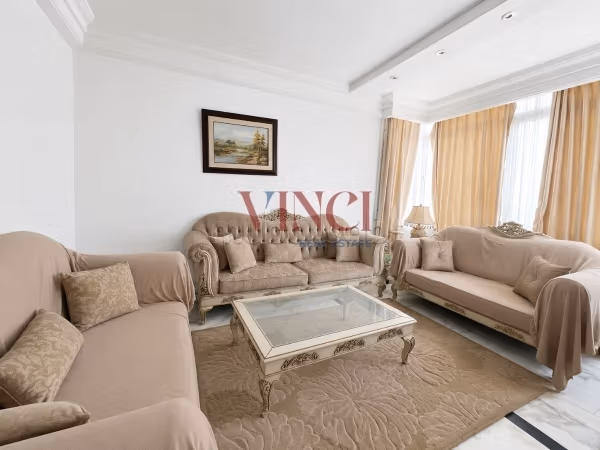 A Vendre Un appartement en S3 à Cité Ettahrir Supérieur