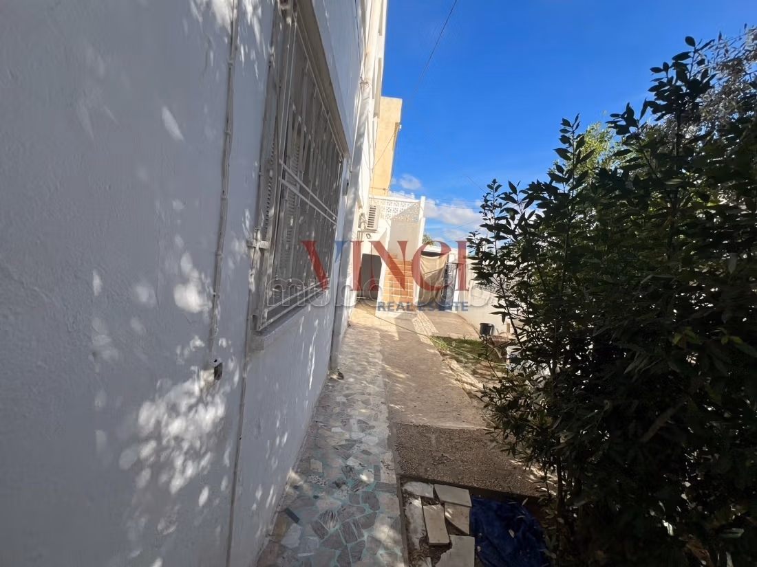 In Vendita Una Villa R1 a Saint Clement Le Bardo