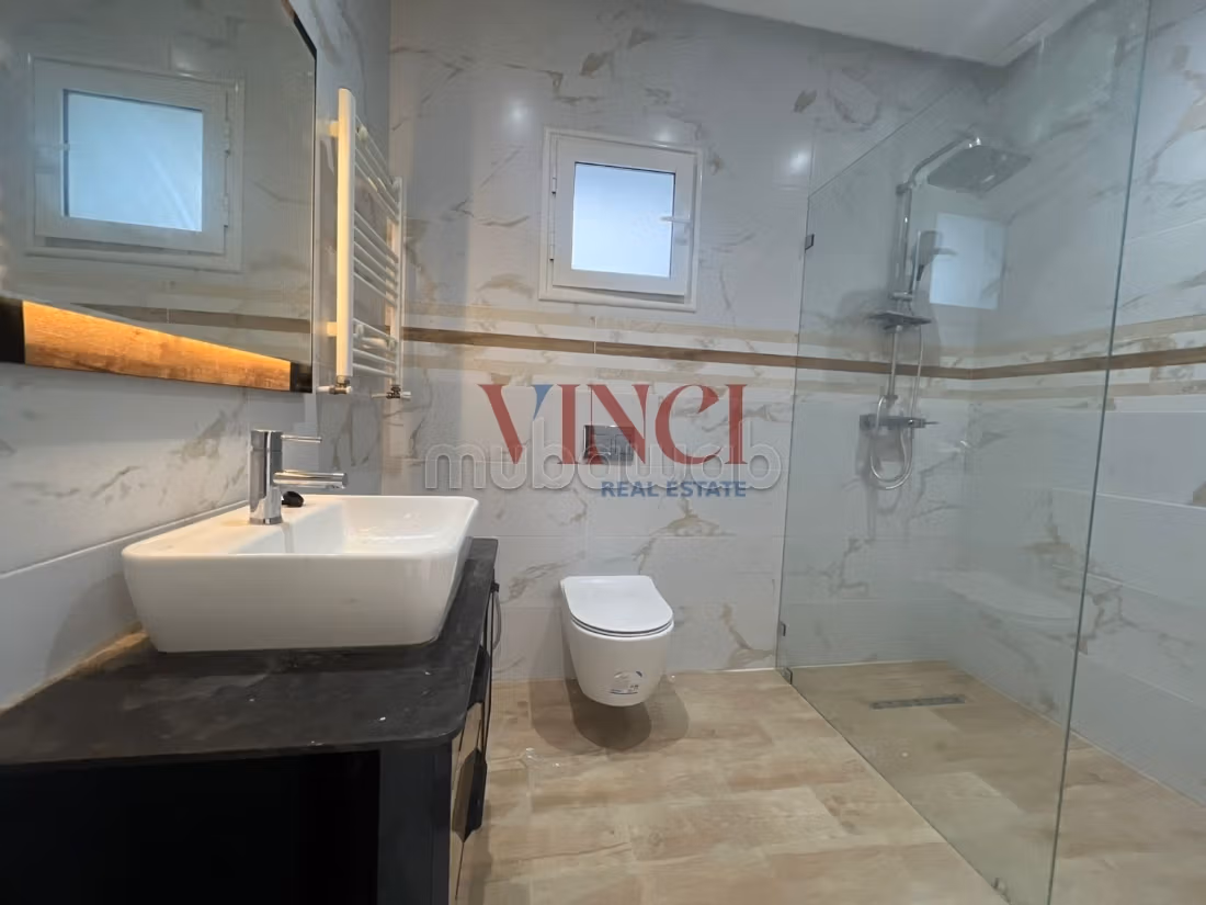 For Sale Apartment in S3 on the 2nd floor in Cité Riadh Le Bardo