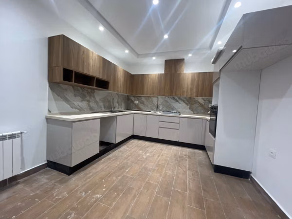 For Sale Apartment in S3 on the 2nd floor in Cité Riadh Le Bardo