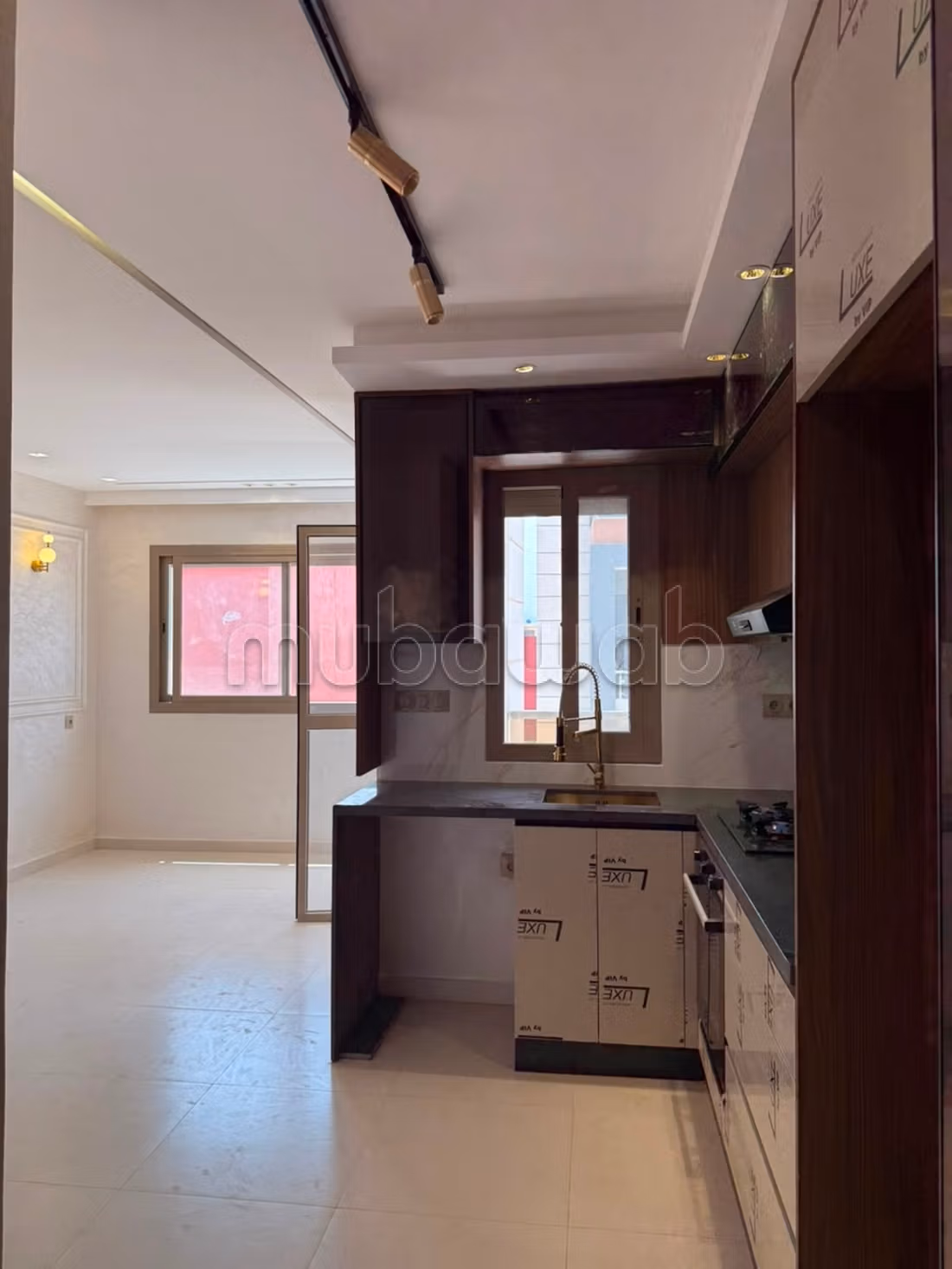 Apartment for sale in Martil. Total area 52 m². Satellite dish, security and surveillance.