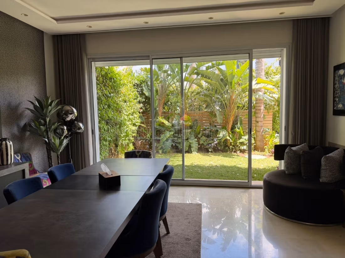 Vente villa en résidence sécurisée à Ain Diab