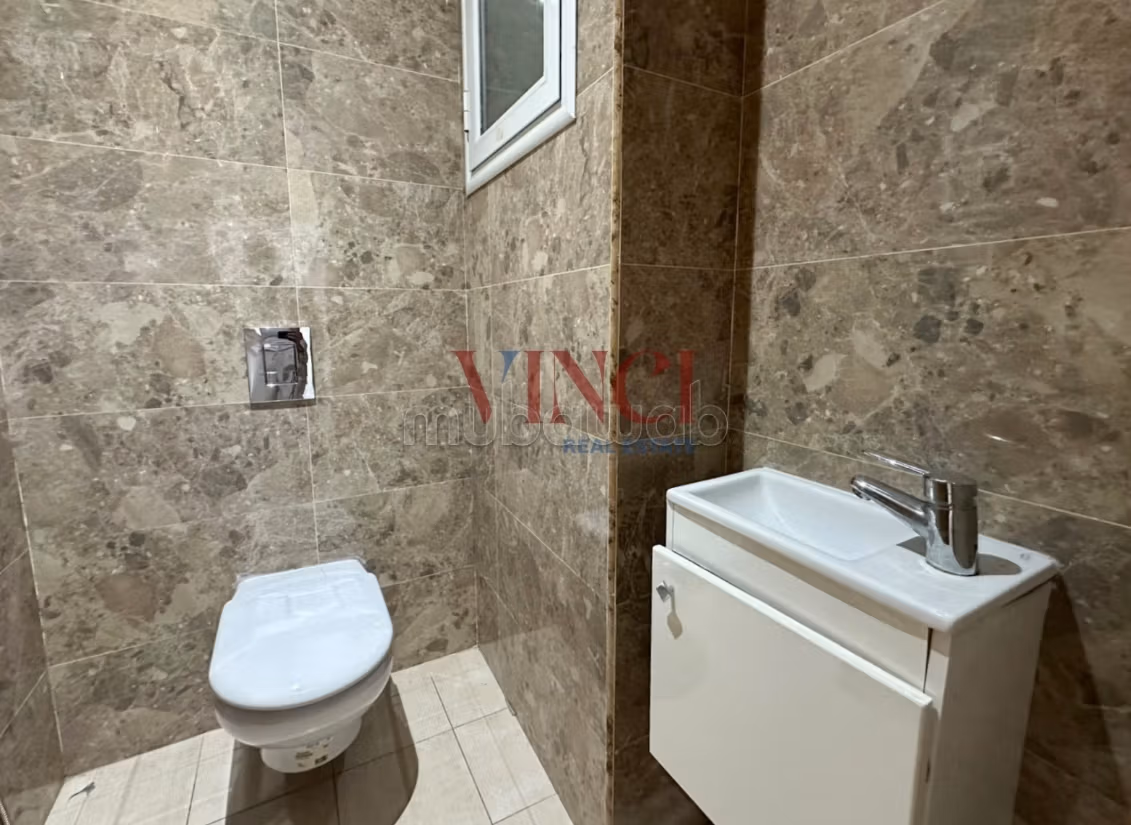 A Vendre Un Appartement en S2 Aux Berges du Lac 2