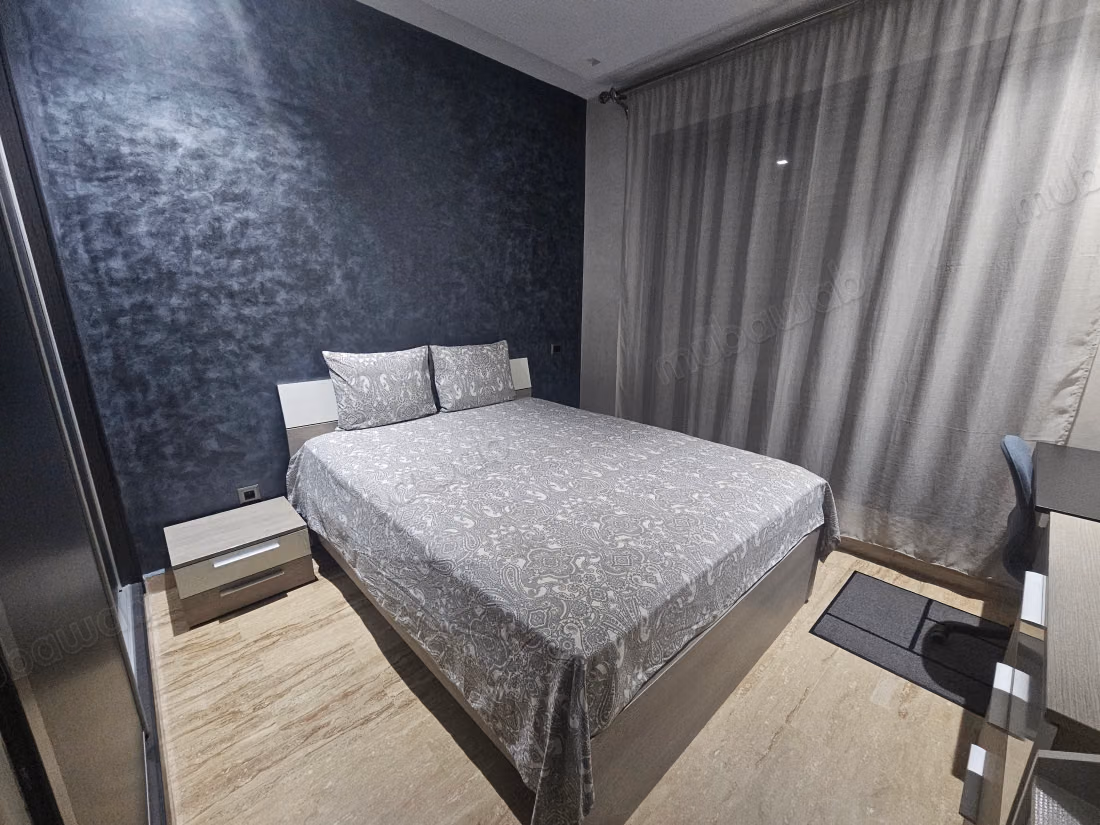 Appartement vide 87 m² avec 14m² sous sol titré