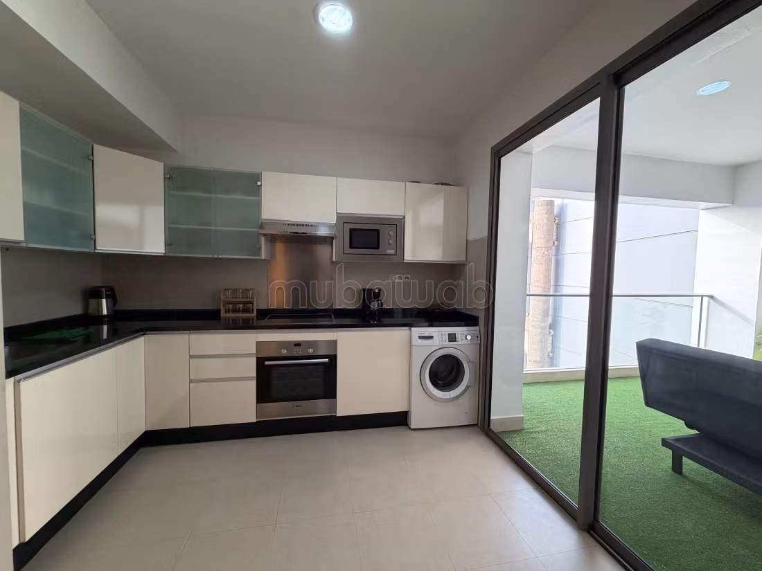 Affitto di un appartamento a Talborjt. 6 grandi stanze. Porta blindata, sicurezza