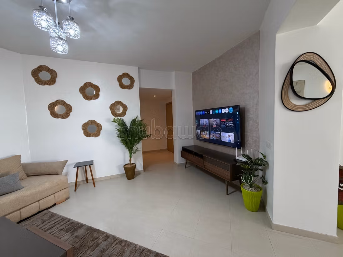 Affitto di un appartamento a Talborjt. 6 grandi stanze. Porta blindata, sicurezza