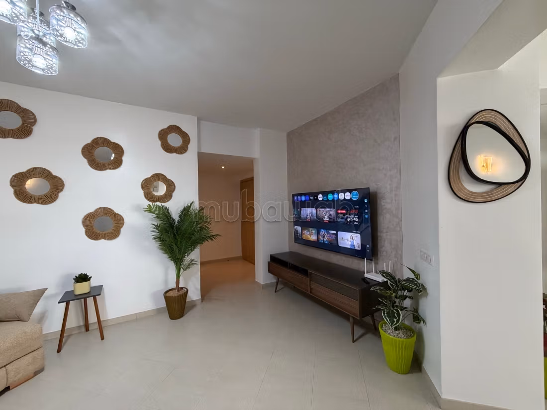 Affitto di un appartamento a Talborjt. 6 grandi stanze. Porta blindata, sicurezza