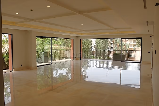 Amplio apartamento de 3 habitaciones en una lujosa residencia