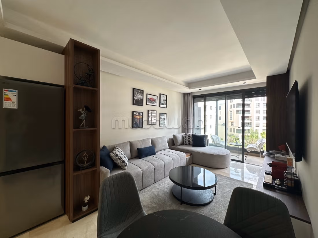 Rent this apartment in Casablanca Finance City. 1 Room. Storage unit