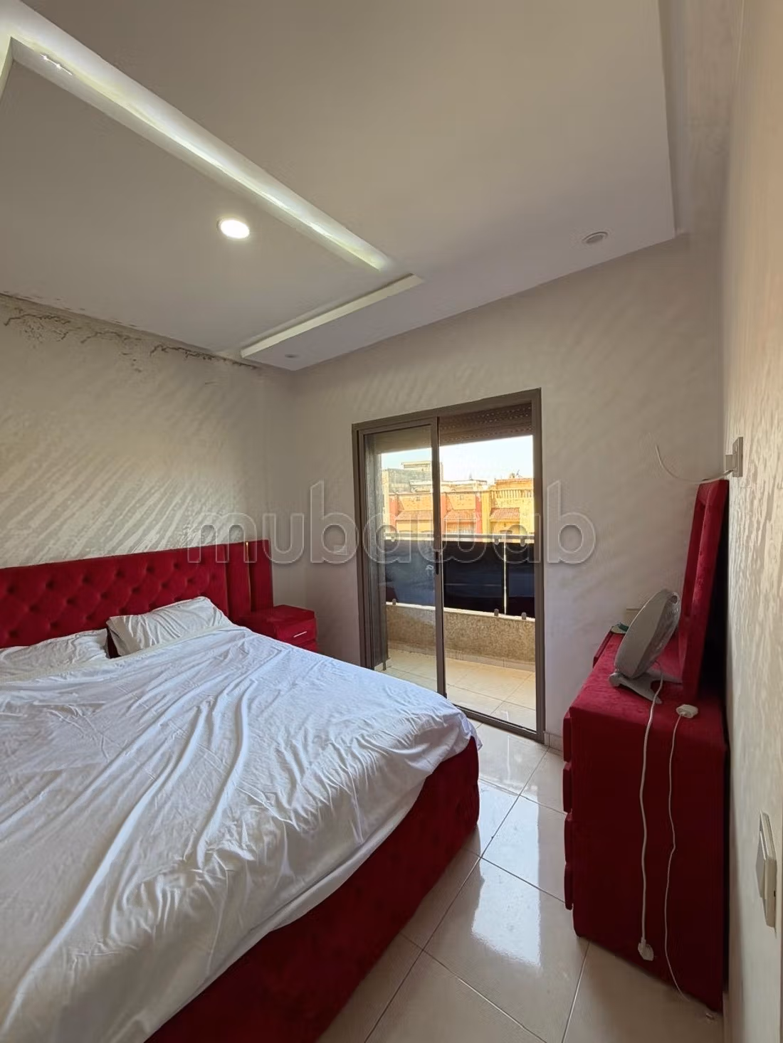 Sell apartment in Deroua. Total area 96 m². Built-in oven
