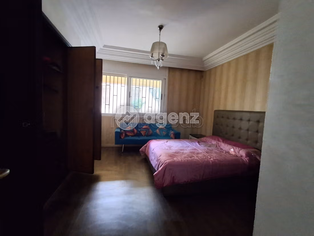 Appartement à vendre 205 m², 3 chambres 
Gauthier Casablanca — 2