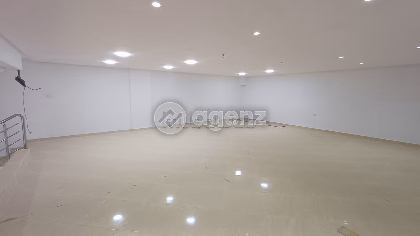 Winkel te koop 190 m² Oulfa Casablanca